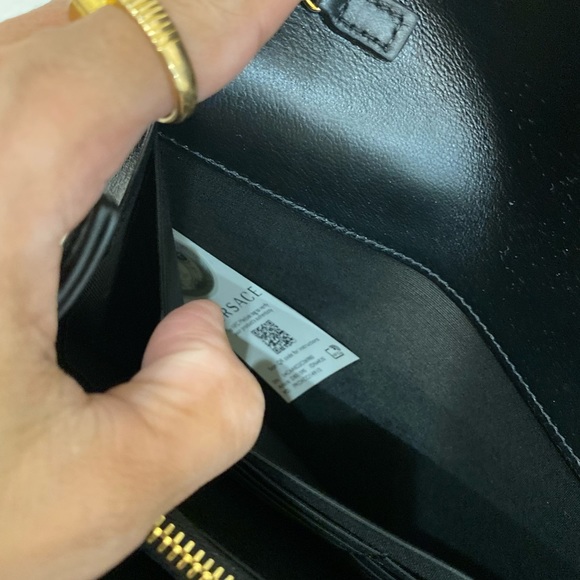 Versace handbag - Picture 16 of 16